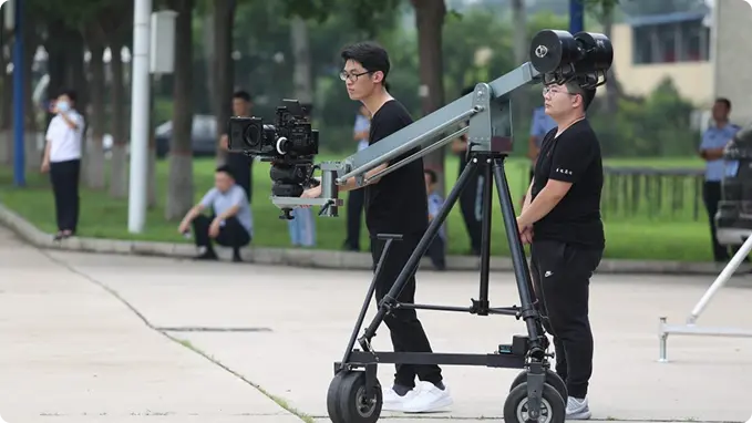 图片左